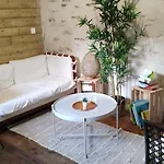 Chez Celia Laruns